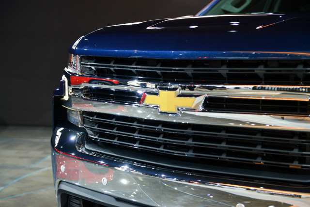 Inline-6 turbodiesel in 2019 Chevy Silverado pickup to be built in Michigan