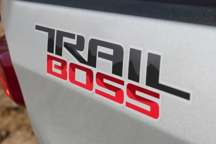 2022 GMC Sierra AT4 vs. 2022 Chevy Silverado Trail Boss: Mechanical Differences Chevy Trail Boss sticker